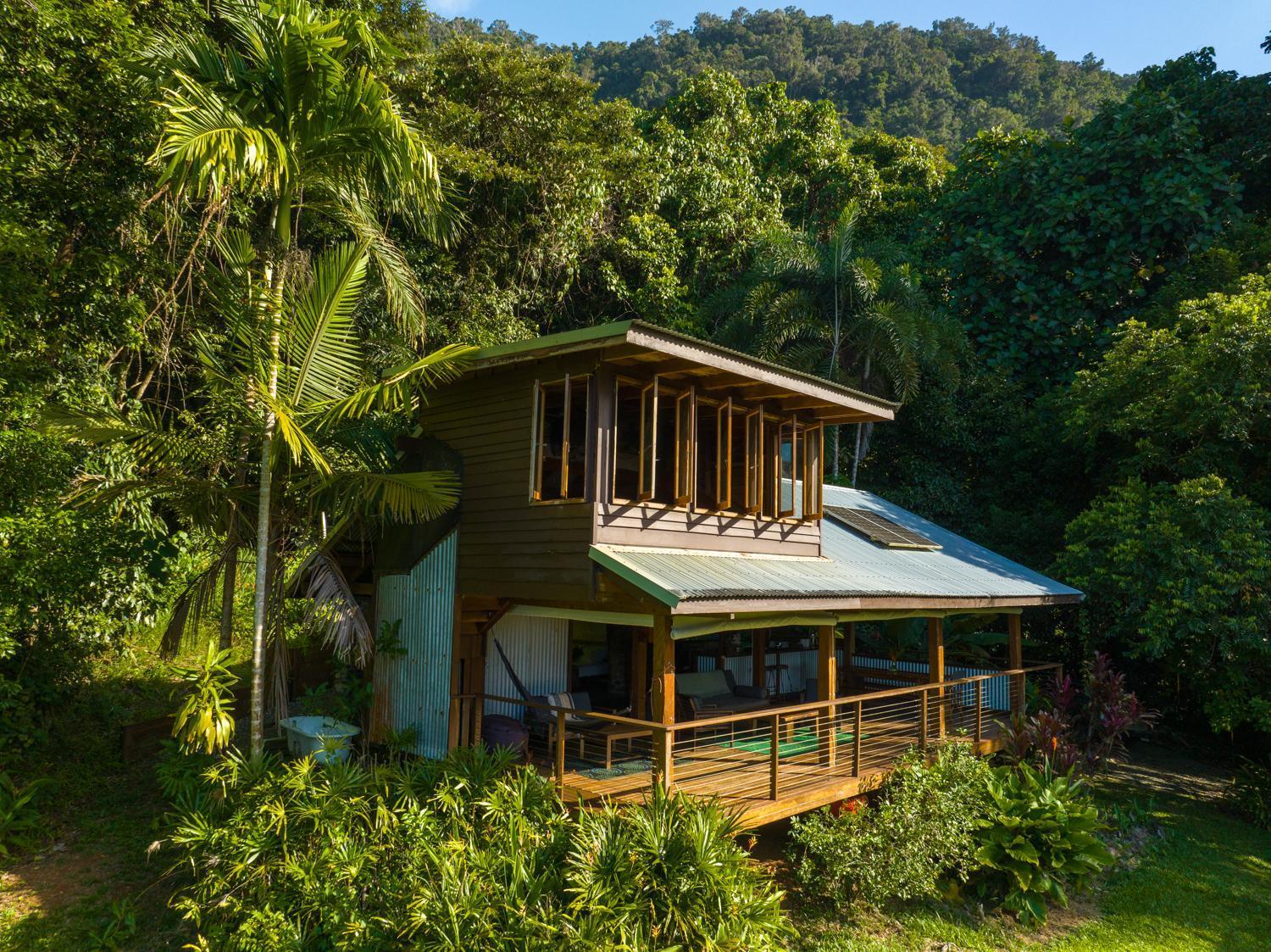 Noah Creek Eco Huts Villa Cape Tribulation Exterior photo